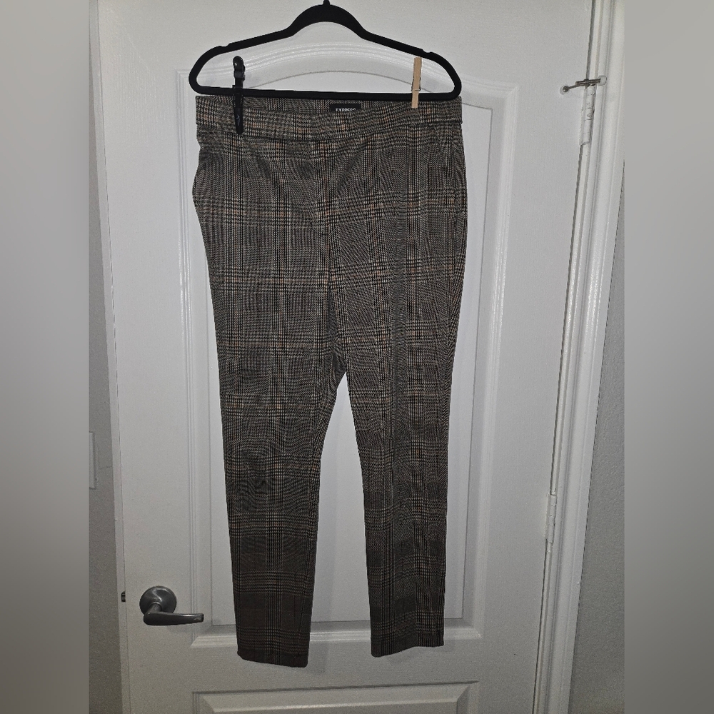 EXPRESS Plaid Tailored Leggings